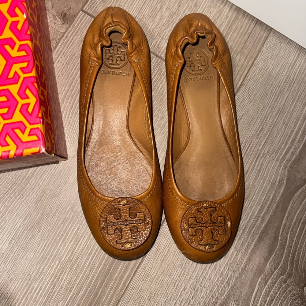 Tory Burch Brown Leather Flats